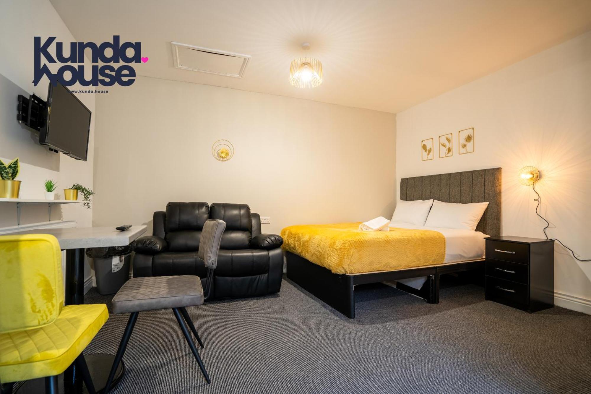 バーミンガムKunda House In Tyseleyアパートメント エクステリア 写真